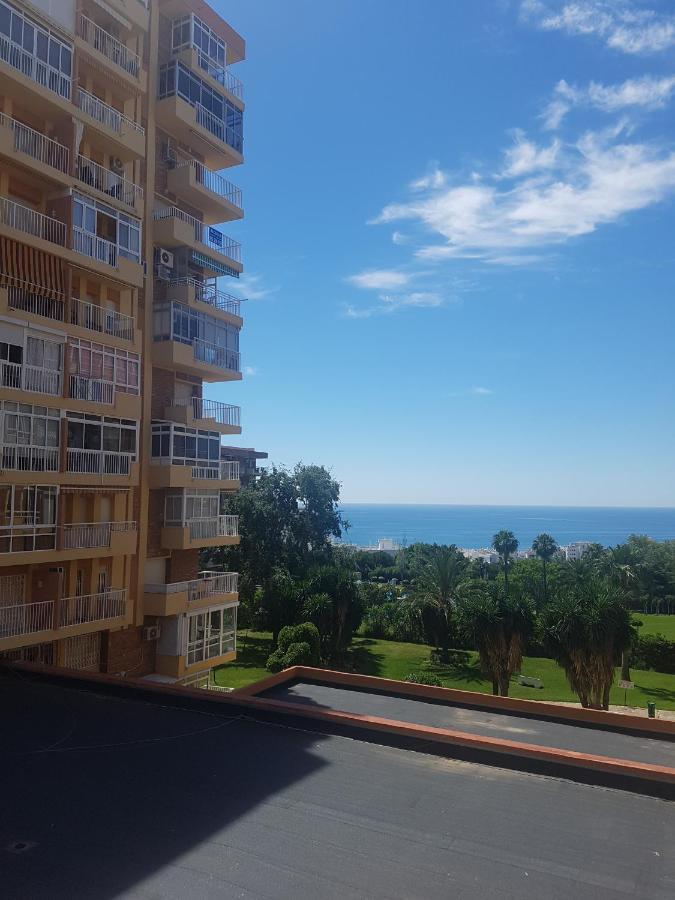 Coqueto Apartamento En Benalmadena Costaアパートメント エクステリア 写真